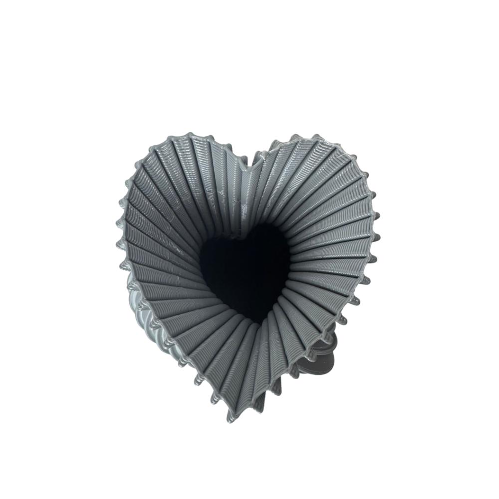 The Amore Vase | 3D Printed Heart Shaped Vase - Image 3